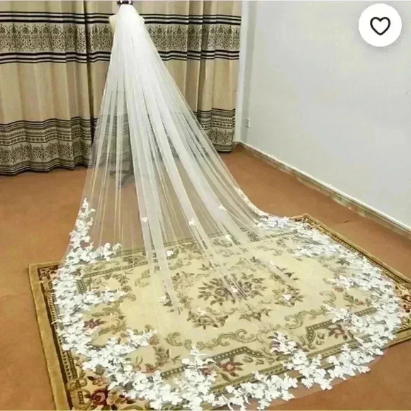 Brand New Wedding Veil - Picture 2 of 15